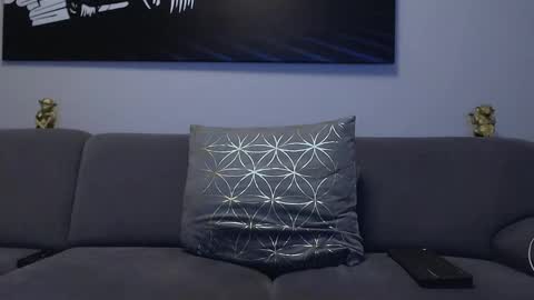 Calvin  online show from 02-06-25, 10:10