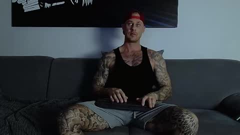 Calvin  online show from 10-08-25, 11:24