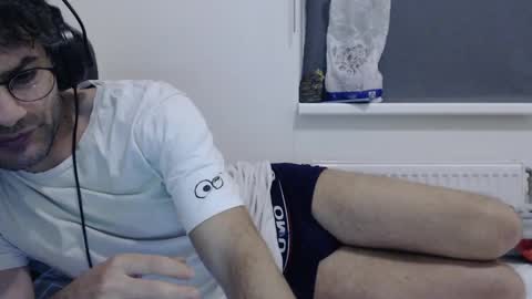 Snapshot of calvinjohnlad chatting on 12-25-24, 05:47 Calvinjohnlad online show from 12-25-24, 05:47