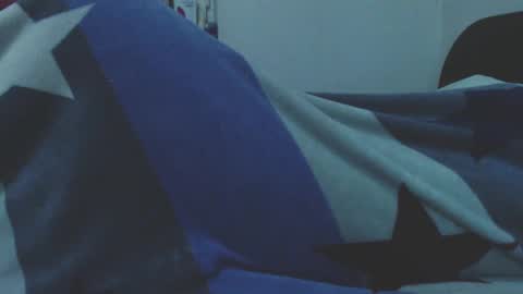 Snapshot of calvinjohnlad chatting on 02-16-25, 01:47 Calvinjohnlad online show from 02-16-25, 01:47