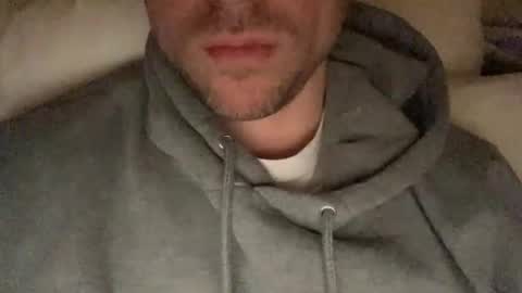 Snapshot of calvinzz chatting on 01-02-25, 08:02 calvinzz online show from 01-02-25, 08:02