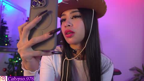 Calypso and Kayla online show from 12-28-24, 03:26