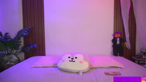 Calypso and Kayla online show from 10-11-25, 12:32