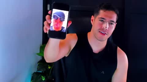 Snapshot of camara110 chatting on 12-01-24, 05:46 camara110 online show from 12-01-24, 05:46