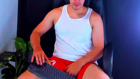 Snapshot of camara110 chatting on 01-03-25, 04:37 camara110 online show from 01-03-25, 04:37
