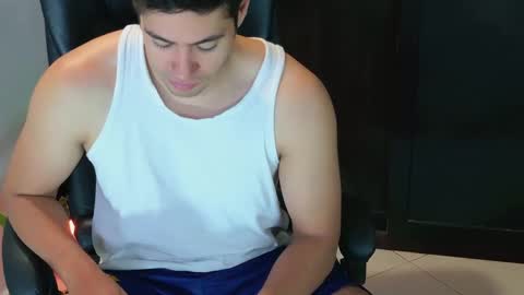 camara110 online show from 10-09-25, 02:31