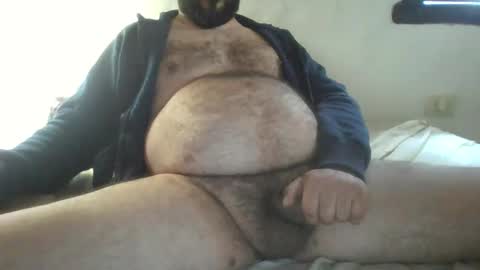 Snapshot of camera008 chatting on 10-24-25, 06:37 camera008 online show from 10-24-25, 06:37