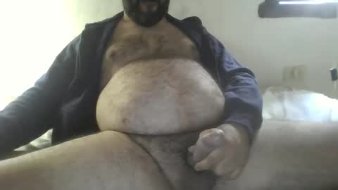 Snapshot of camera008 chatting on 12-21-25, 09:44 camera008 online show from 12-21-25, 09:44