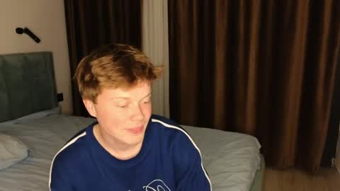 Snapshot of cameron_crowly chatting on 06-02-26, 07:49 Cameron online show from 06-02-26, 07:49