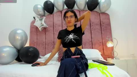  Cameron Cutee  online show from 10-01-25, 11:27