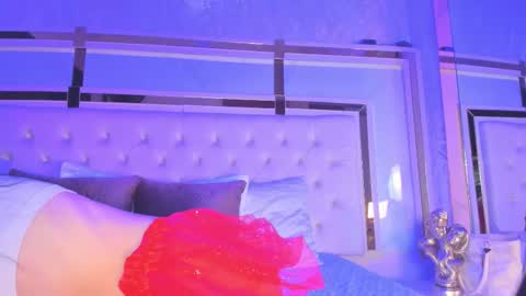 Snapshot of cameron_hearts chatting on 02-16-26, 12:23 cameron_hearts online show from 02-16-26, 12:23