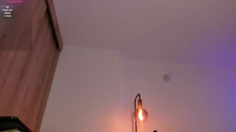 Cameron online show from 11-25-25, 01:49