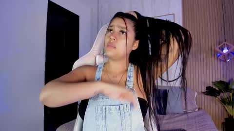 Cameron  online show from 10-13-25, 07:36