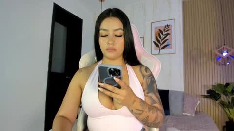 Cameron  online show from 10-15-25, 08:31