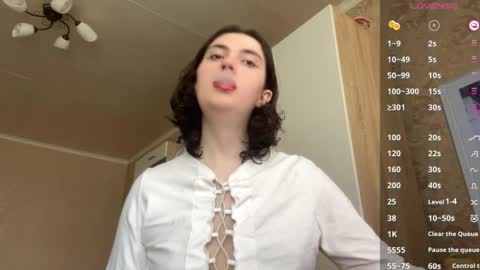Snapshot of camgirl_xx chatting on 05-07-26, 09:58 Marta online show from 05-07-26, 09:58