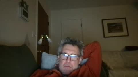 Snapshot of camhardwood chatting on 02-05-25, 02:16 Cam Hardwood online show from 02-05-25, 02:16