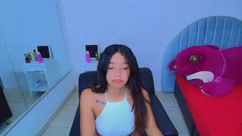 Snapshot of cami_bunnygirlx chatting on 04-16-26, 12:11 CAMI online show from 04-16-26, 12:11