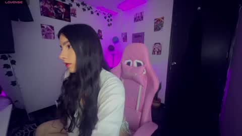 CAMI  online show from 06-15-26, 07:54
