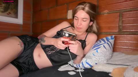 camii19y online show from 02-10-26, 02:48