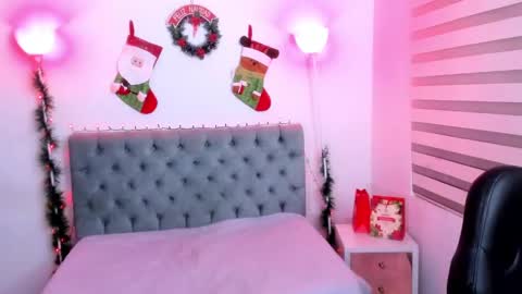 Camila Osorio online show from 12-27-24, 04:26