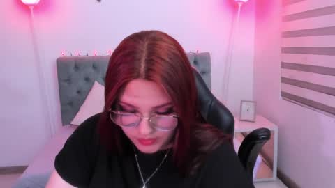 Camila Osorio online show from 01-15-25, 06:43