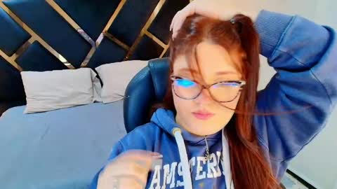 Camila Osorio online show from 05-11-26, 07:22