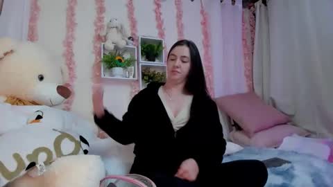 Camii Lopez online show from 10-20-25, 04:57