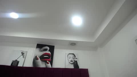 CamiilaReyes online show from 09-18-25, 12:51