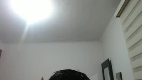 camil430405 online show from 10-12-25, 11:37
