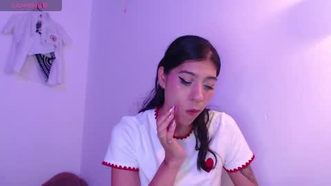 Snapshot of camila_668 chatting on 05-16-26, 03:47 Cami online show from 05-16-26, 03:47