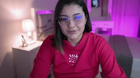 Snapshot of camila_buitrago chatting on 12-12-24, 02:48 Camila buitrago online show from 12-12-24, 02:48