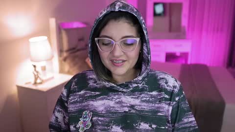 Snapshot of camila_buitrago chatting on 12-12-24, 11:36 Camila buitrago online show from 12-12-24, 11:36