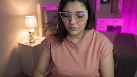 Snapshot of camila_buitrago chatting on 12-19-24, 02:23 Camila buitrago online show from 12-19-24, 02:23
