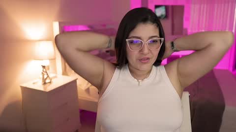 Snapshot of camila_buitrago chatting on 12-19-24, 10:10 Camila buitrago online show from 12-19-24, 10:10