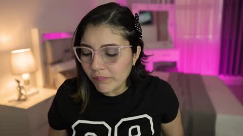 Snapshot of camila_buitrago chatting on 01-11-25, 09:57 Camila buitrago online show from 01-11-25, 09:57