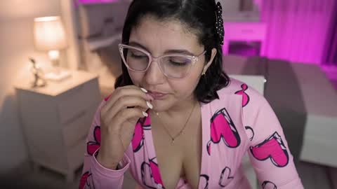 Snapshot of camila_buitrago chatting on 01-22-25, 03:09 Camila buitrago online show from 01-22-25, 03:09