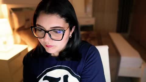 Snapshot of camila_buitrago chatting on 09-18-25, 11:07 Camila buitrago online show from 09-18-25, 11:07