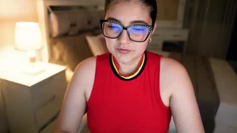 Camila buitrago online show from 11-13-25, 11:25