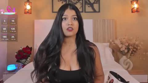 camila_bustamante_ online show from 10-15-25, 07:36