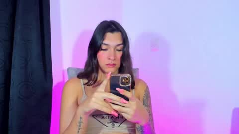  s online show from 12-11-24, 04:39