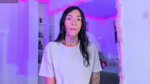  s online show from 10-10-25, 12:20