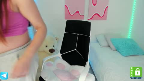 Snapshot of camila_ec2 chatting on 03-03-25, 12:59 C A M I online show from 03-03-25, 12:59