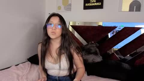 Snapshot of camila_eclipse chatting on 10-23-25, 02:05 camila_eclipse online show from 10-23-25, 02:05