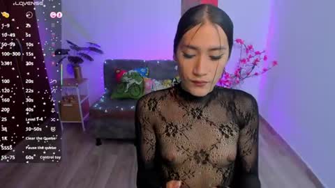 C A M I L A online show from 06-13-26, 07:12