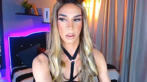 Camila online show from 12-29-24, 03:22