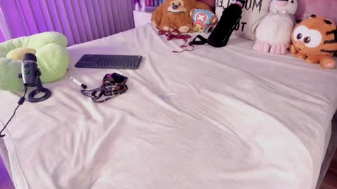 Snapshot of camila_matinez_ chatting on 01-03-25, 05:28 Camila online show from 01-03-25, 05:28