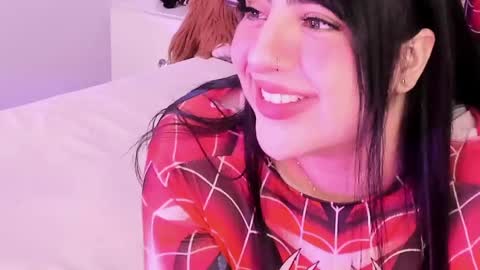 Snapshot of camila_matinez_ chatting on 04-14-26, 01:11 Camila online show from 04-14-26, 01:11