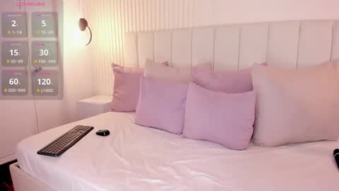 Camila  online show from 10-14-25, 11:55