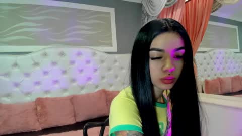 Camila  online show from 09-12-25, 08:09