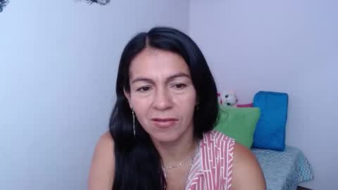 Camila Vargas online show from 02-26-26, 04:06